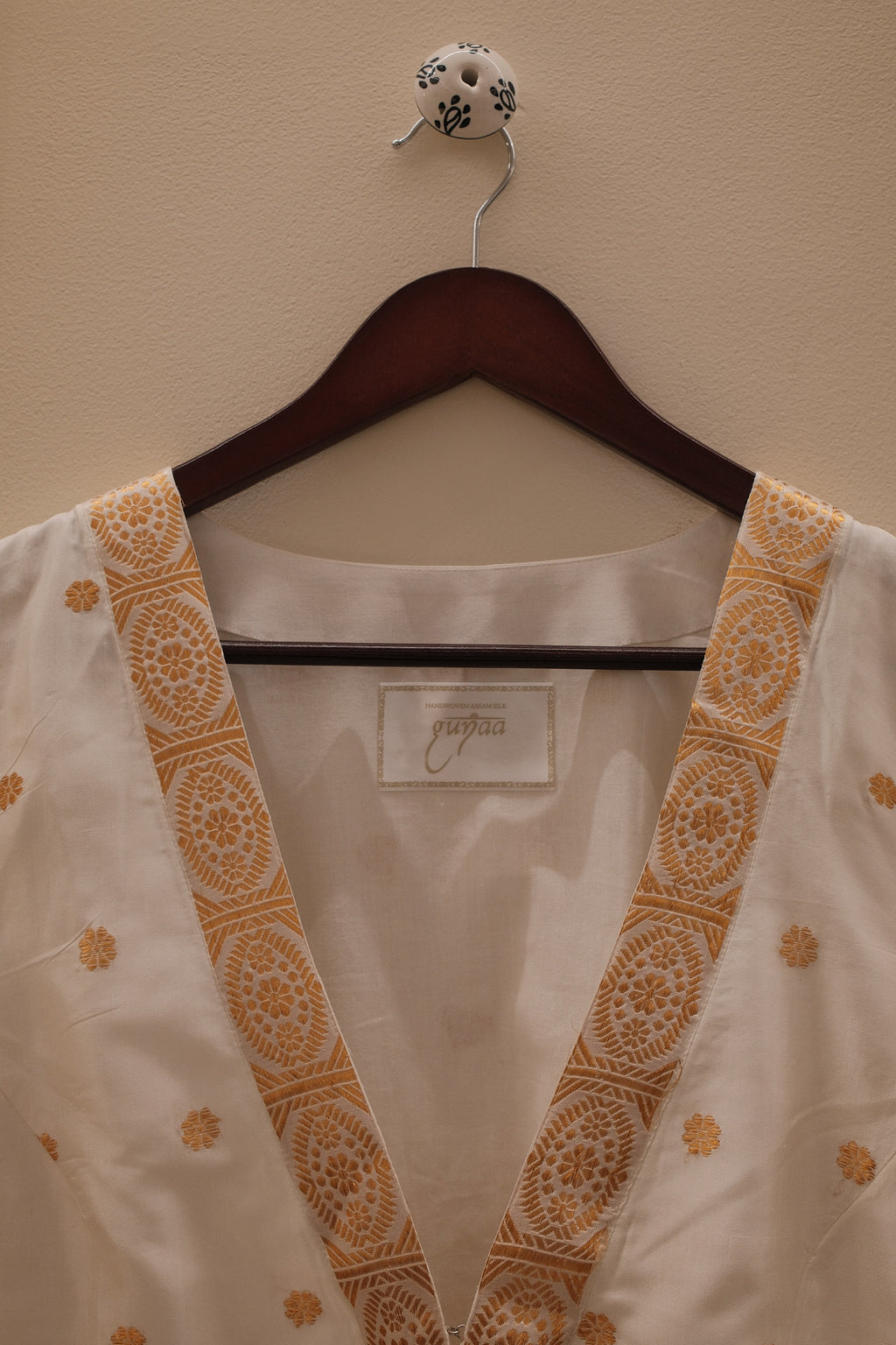 Kirana Jacket in Alabaster · Gold Gunaa on Paat Silk