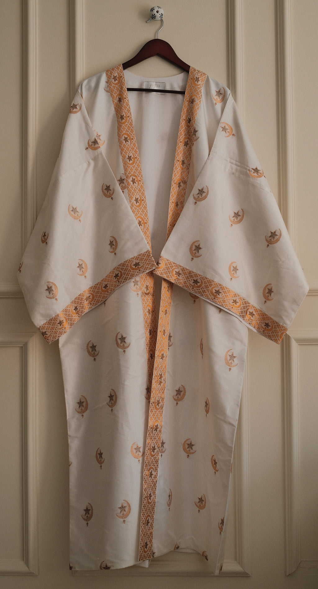 ‘The Kaguya’ in Suhail · Silver and Powder Blue Gunaa on Paat Silk