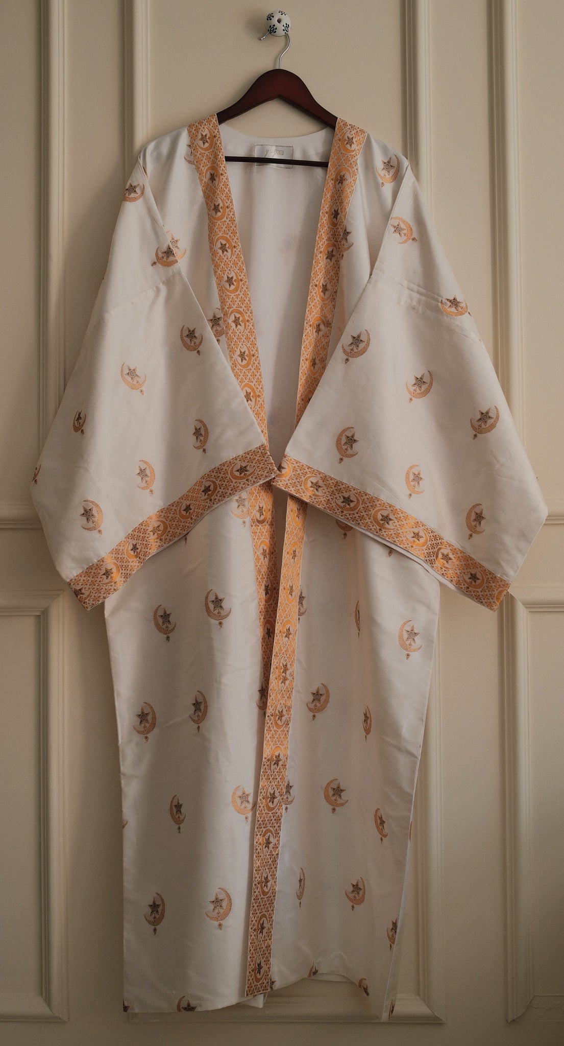 ‘The Kaguya’ in Suhail · Silver and Powder Blue Gunaa on Paat Silk