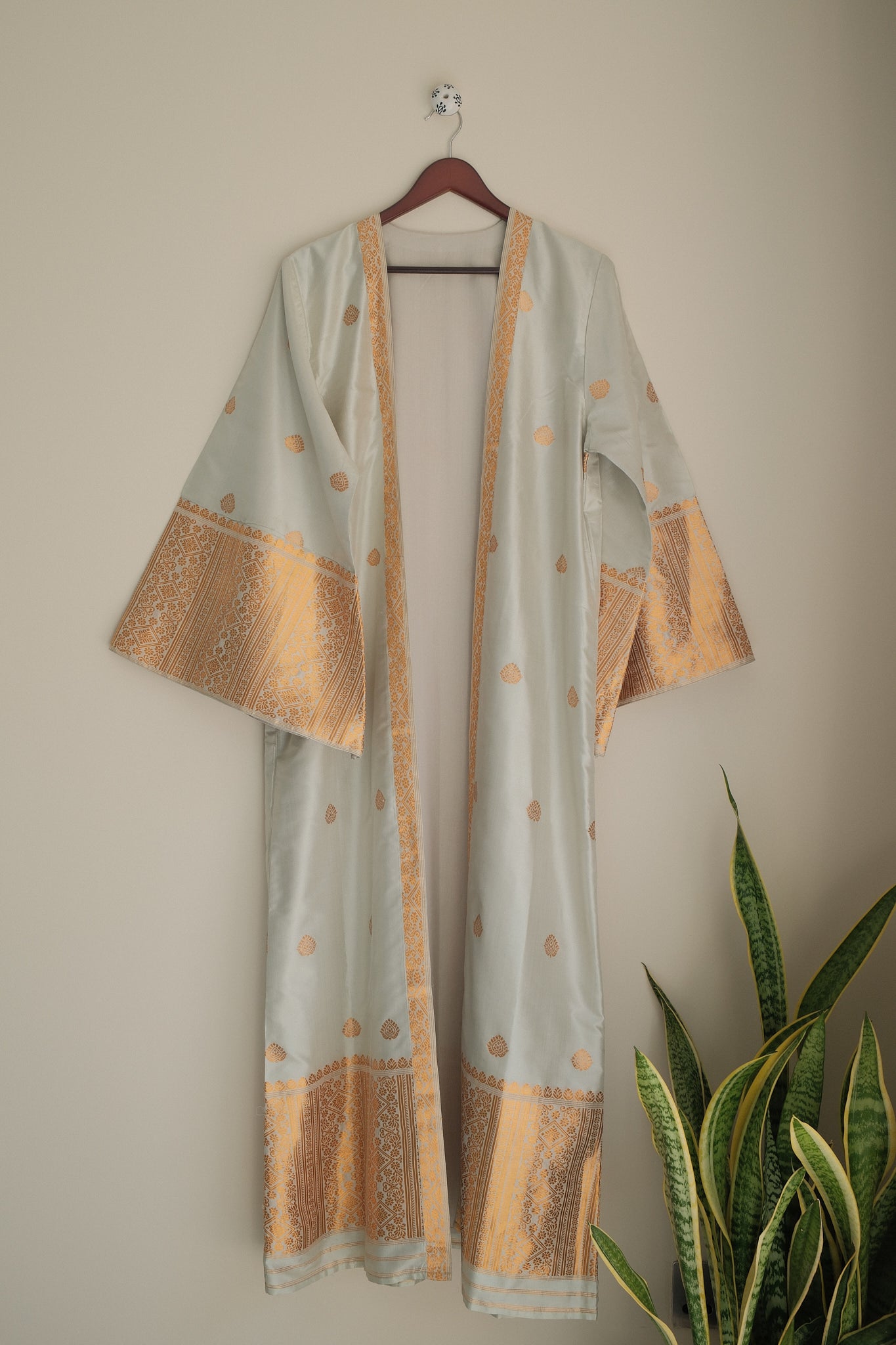 'The Rudaba' in Seafoam · Gold Gunaa on Paat Silk